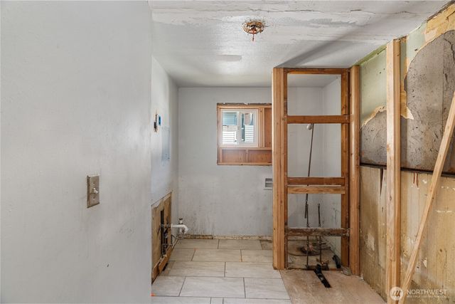 515 W 1st Street, Aberdeen, WA 98520