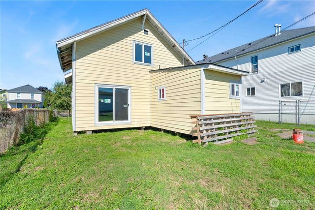 515 W 1st Street, Aberdeen, WA 98520