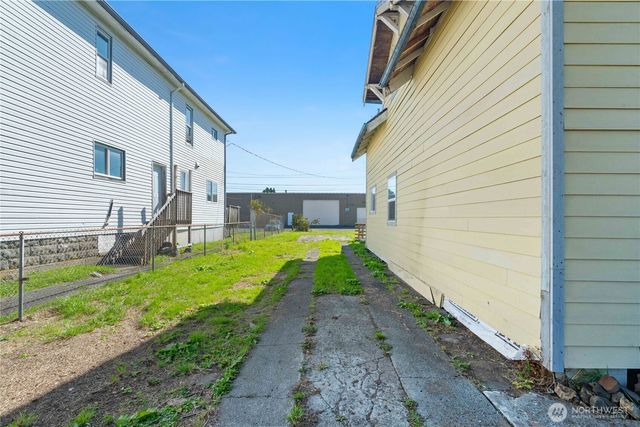 515 W 1st Street, Aberdeen, WA 98520