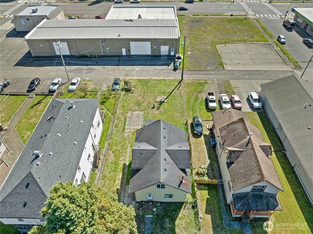 515 W 1st Street, Aberdeen, WA 98520