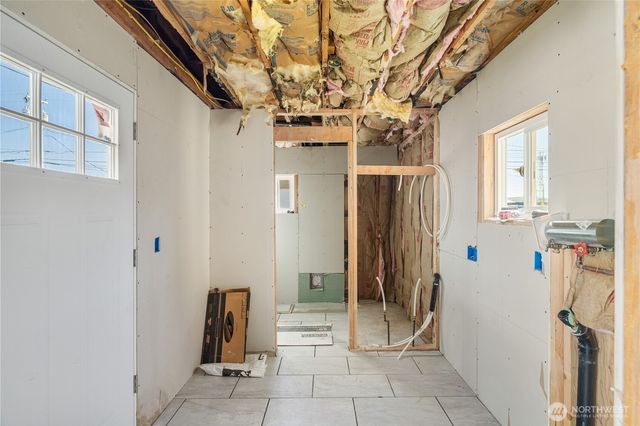 515 W 1st Street, Aberdeen, WA 98520