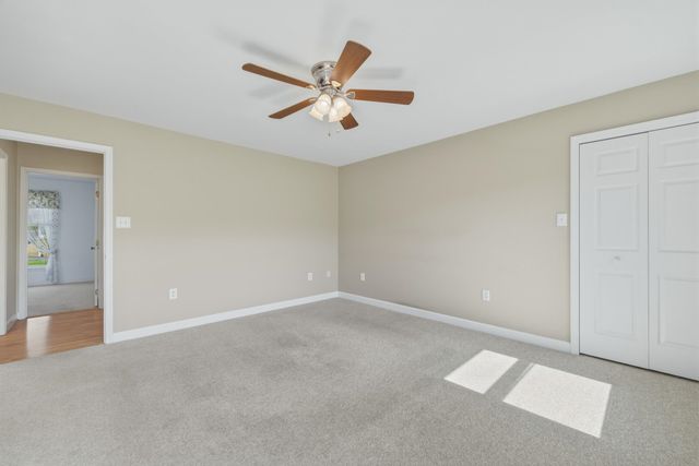 515 HOLLINGSWORTH RD, Woodstock, VA 22664
