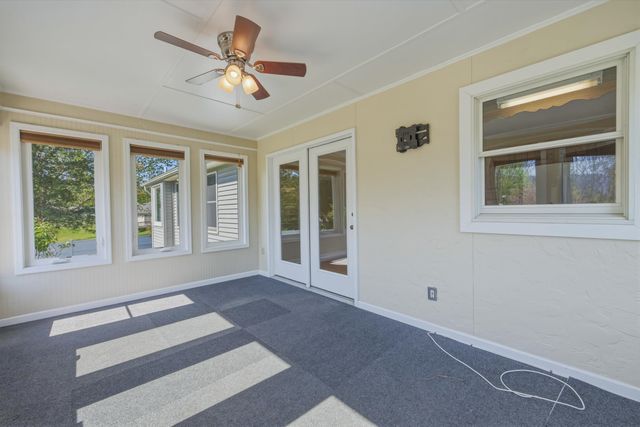 515 HOLLINGSWORTH RD, Woodstock, VA 22664