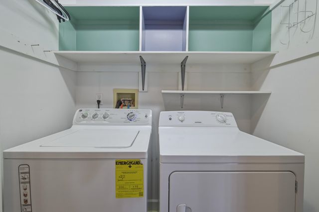 515 HOLLINGSWORTH RD, Woodstock, VA 22664