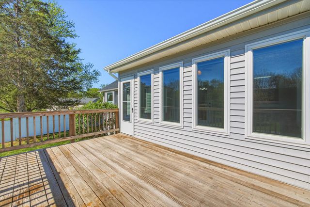 515 HOLLINGSWORTH RD, Woodstock, VA 22664