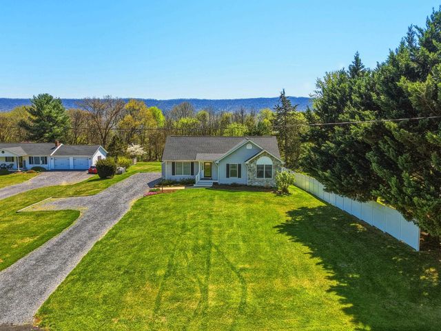 515 HOLLINGSWORTH RD, Woodstock, VA 22664