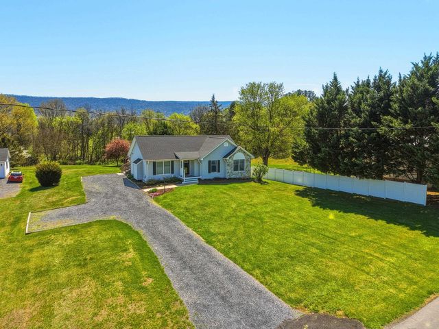 515 HOLLINGSWORTH RD, Woodstock, VA 22664
