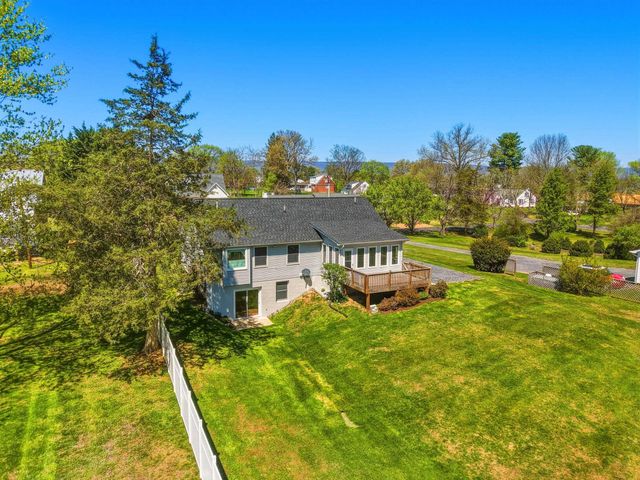 515 HOLLINGSWORTH RD, Woodstock, VA 22664