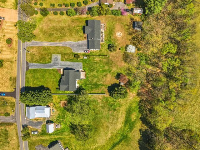 515 HOLLINGSWORTH RD, Woodstock, VA 22664