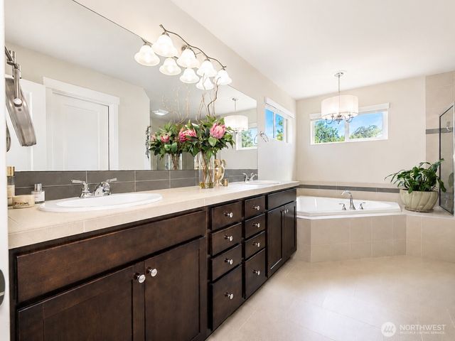 13814 41st Avenue W, Lynnwood, WA 98087