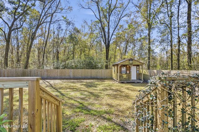 13101 Horseshoe Road, Ocean Springs, MS 39564