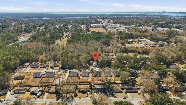 13101 Horseshoe Road, Ocean Springs, MS 39564