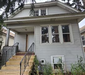 5417 S Sacramento Avenue, Chicago, IL 60632