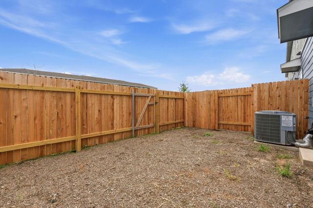 164 Cinnabar LN 5, Kyle, TX 78640