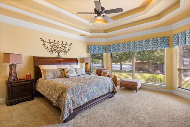 1014 Sunset Bay Court, Granbury, TX 76048