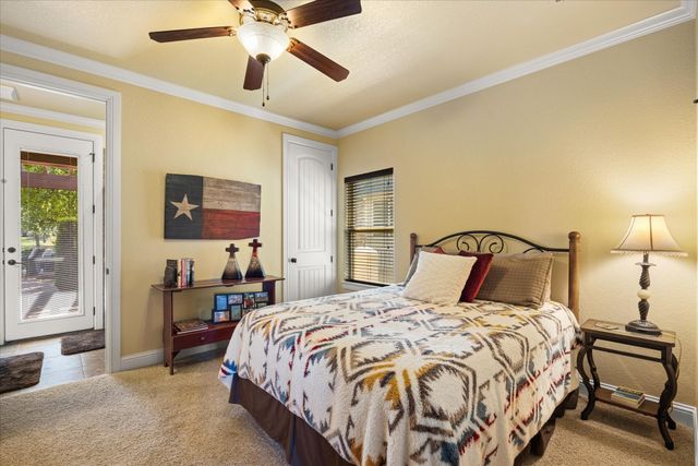 1014 Sunset Bay Court, Granbury, TX 76048