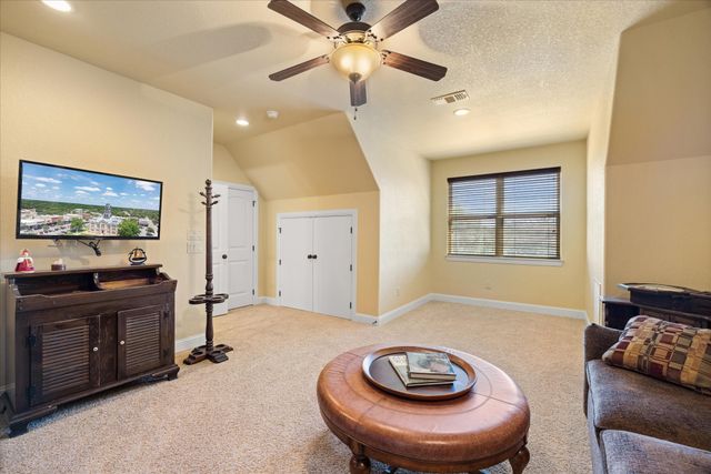 1014 Sunset Bay Court, Granbury, TX 76048
