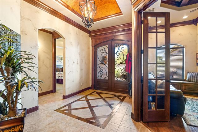 1014 Sunset Bay Court, Granbury, TX 76048