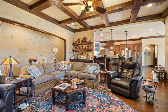 1014 Sunset Bay Court, Granbury, TX 76048
