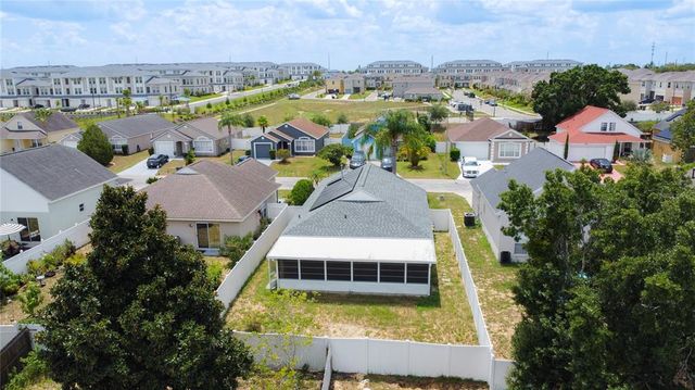 250 BELVOIR DRIVE, Davenport, FL 33837