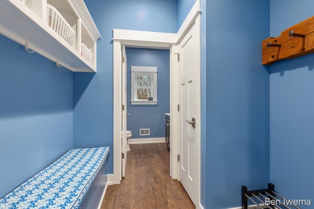 5555 Cannon Meadows Drive NE, Ada, MI 49301