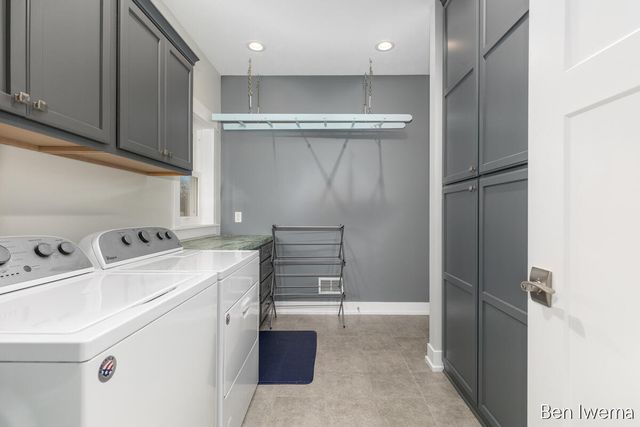 5555 Cannon Meadows Drive NE, Ada, MI 49301