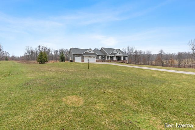 5555 Cannon Meadows Drive NE, Ada, MI 49301