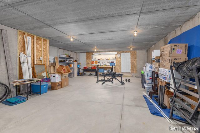 5555 Cannon Meadows Drive NE, Ada, MI 49301