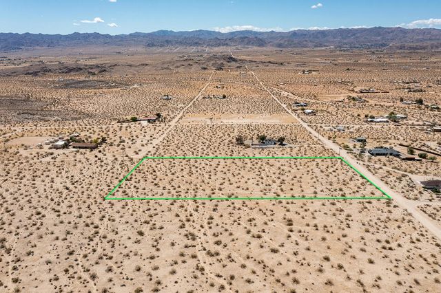 140 Rice Avenue, Joshua Tree, CA 92252