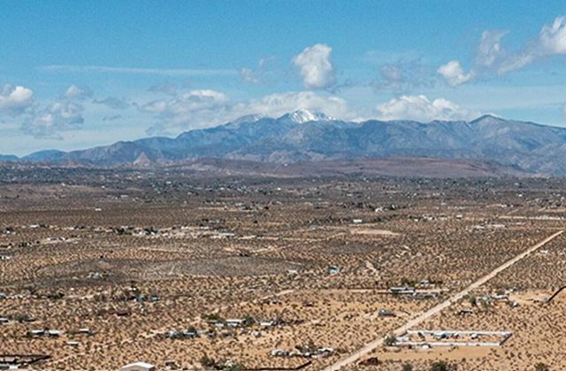 140 Rice Avenue, Joshua Tree, CA 92252