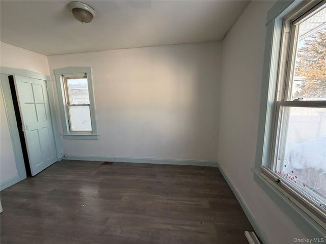 124-17 6th Avenue, College Point, NY 11356