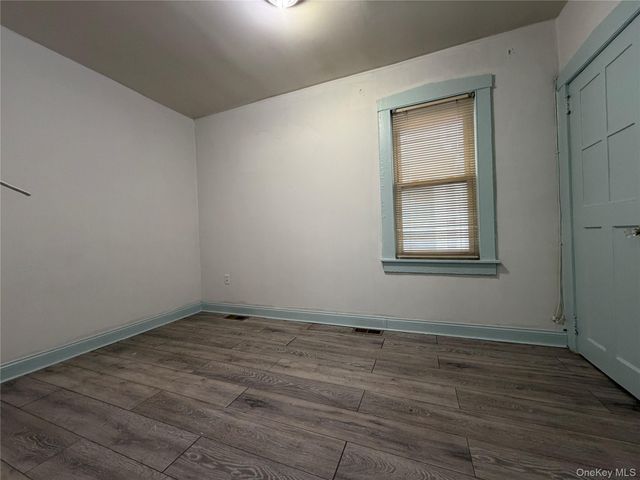 124-17 6th Avenue, College Point, NY 11356