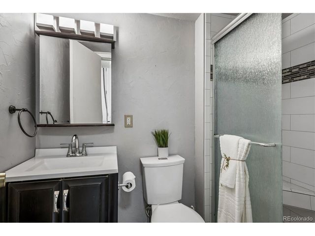 9314 Hickory Cir, Littleton, CO 80126