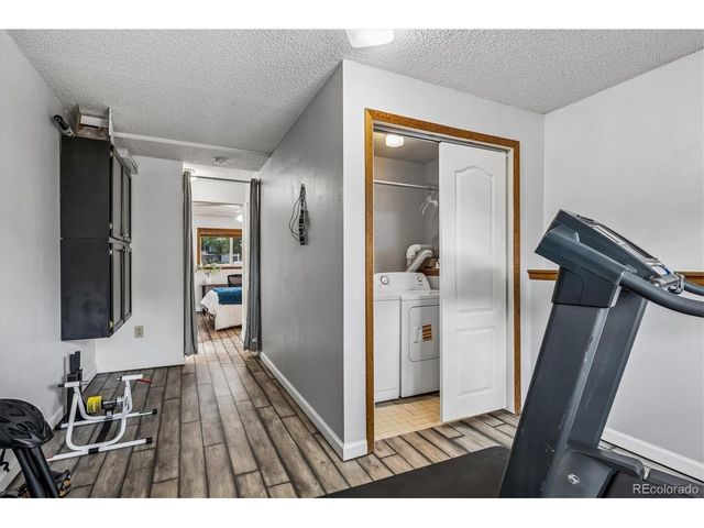 9314 Hickory Cir, Littleton, CO 80126