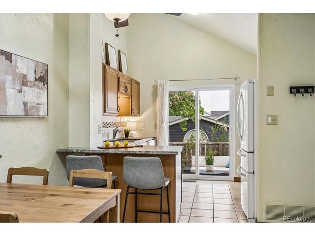 9314 Hickory Cir, Littleton, CO 80126