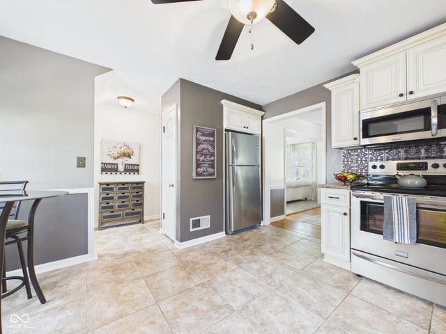 113 Orchard Lane, Anderson, IN 46011
