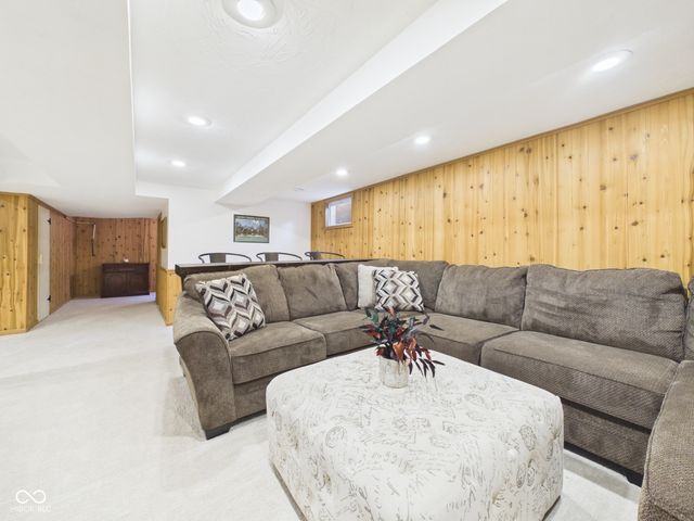 113 Orchard Lane, Anderson, IN 46011
