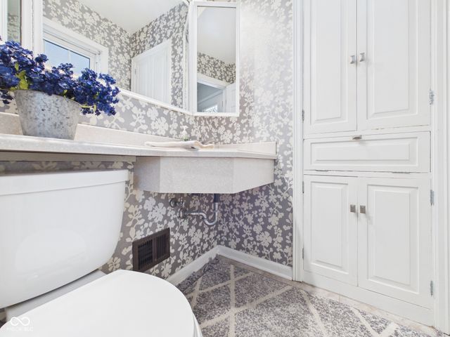 113 Orchard Lane, Anderson, IN 46011