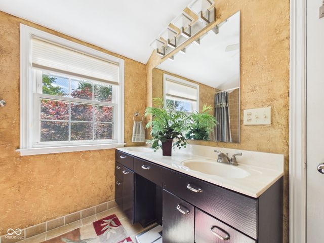 113 Orchard Lane, Anderson, IN 46011