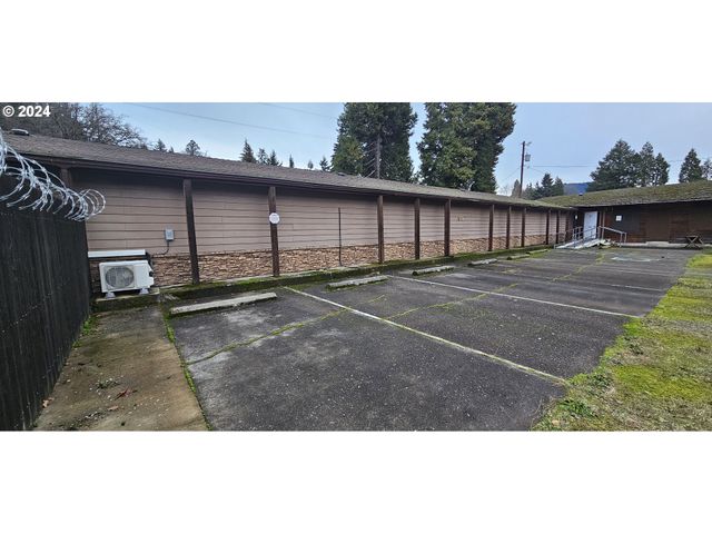 48197 HIGHWAY 58, Oakridge, OR 97463