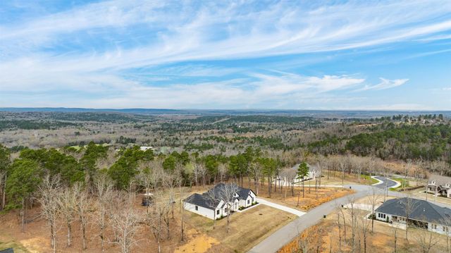 3915 Orchard Lane, Conway, AR 72034