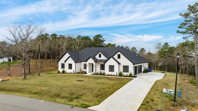 3915 Orchard Lane, Conway, AR 72034