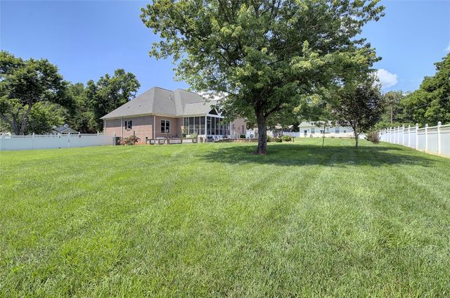 9 Montague Circle, Greenville, SC 29617