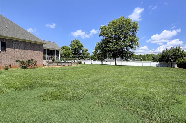 9 Montague Circle, Greenville, SC 29617