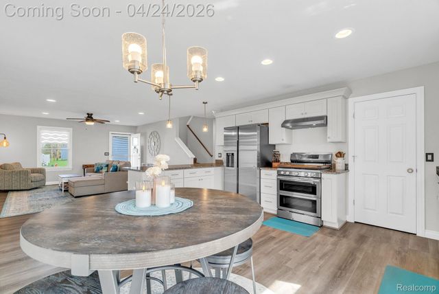 100 Capitol Drive, Marysville, MI 48040