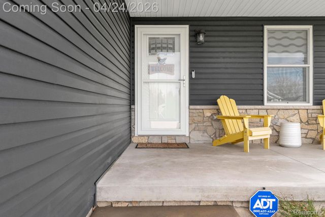 100 Capitol Drive, Marysville, MI 48040