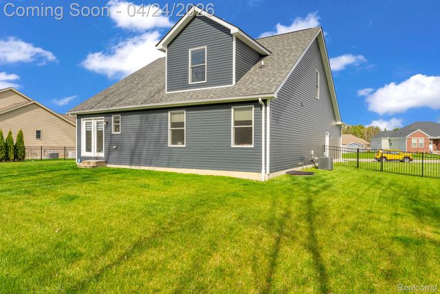 100 Capitol Drive, Marysville, MI 48040