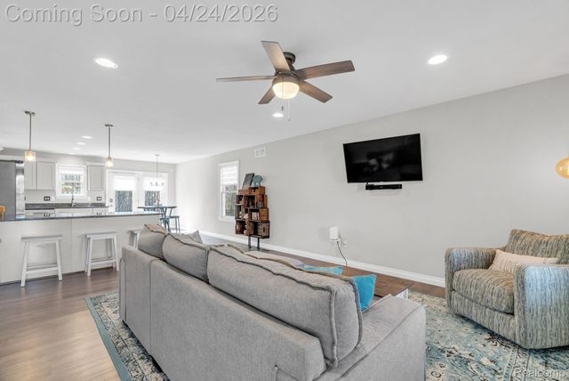 100 Capitol Drive, Marysville, MI 48040