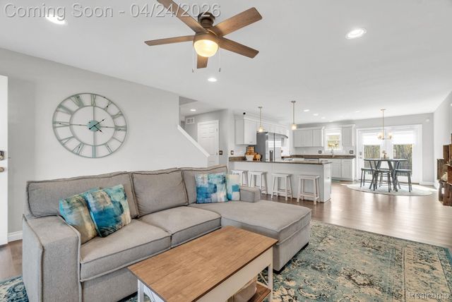 100 Capitol Drive, Marysville, MI 48040