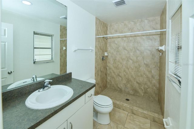 2308 60TH AVENUE W 2308, Bradenton, FL 34207